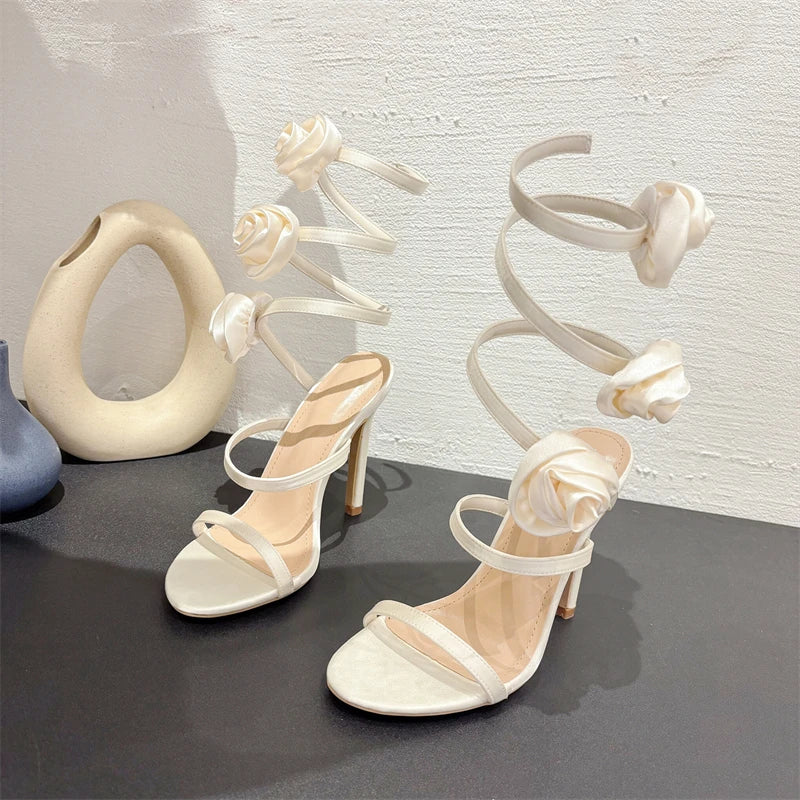 Pointed Toe Flower Microfiber PU Band High Heel